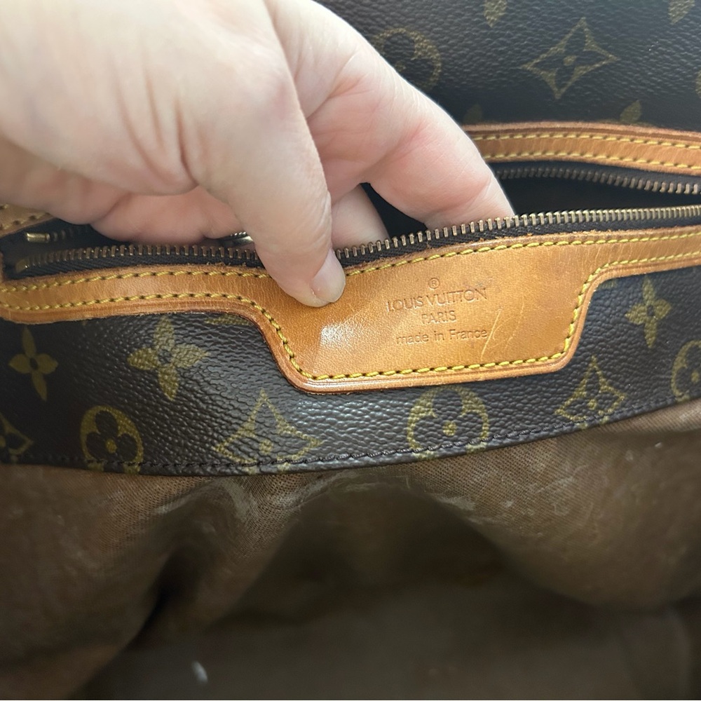 Louis Vuitton Brown Monogram Shoulder Bag - Picture 5 of 8